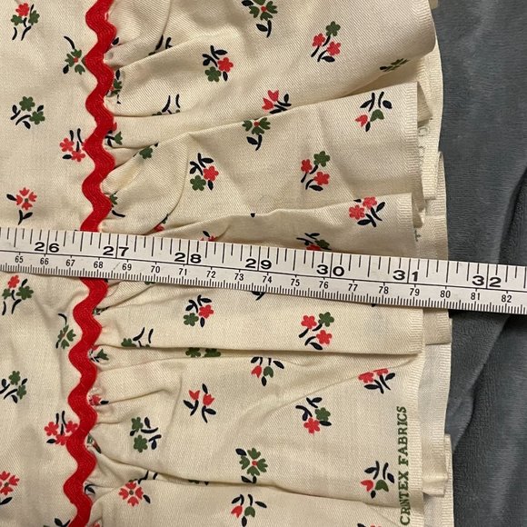Vintage Handmade Crantex Fabrics Pillowcases Red Green Floral Linens Set of 2 - Picture 7 of 7